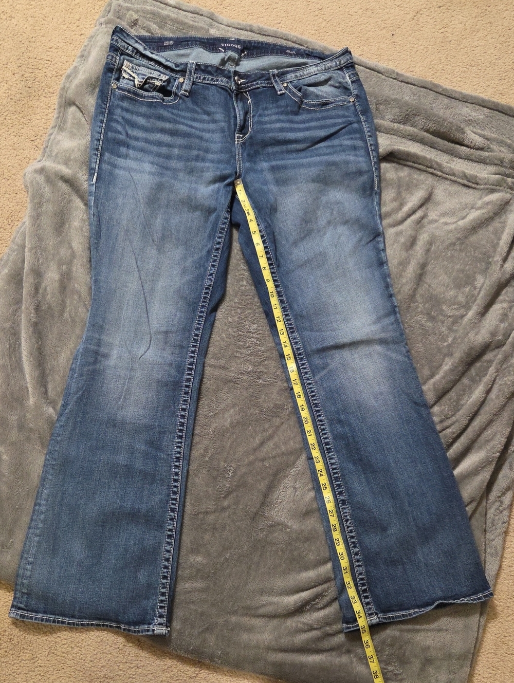 Vigoss Dark Wash Bootcut Jeans Size 20 With A 35 Inch Inseam